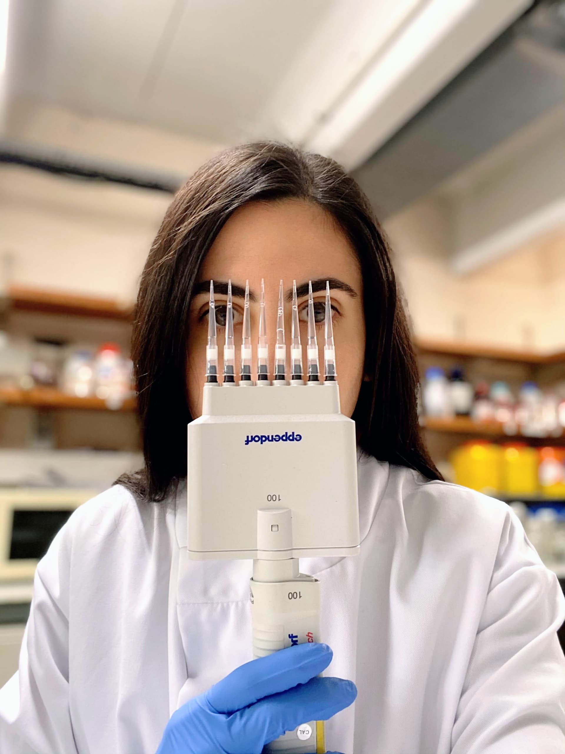 How NOT to hold a multichannel micropipette.